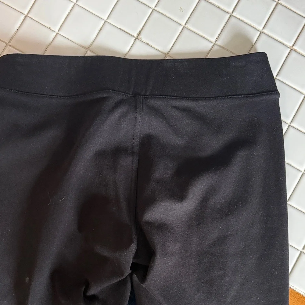 Liverpool mixed media Sienna pull on leggings. Worn once.‎ 98 retail
